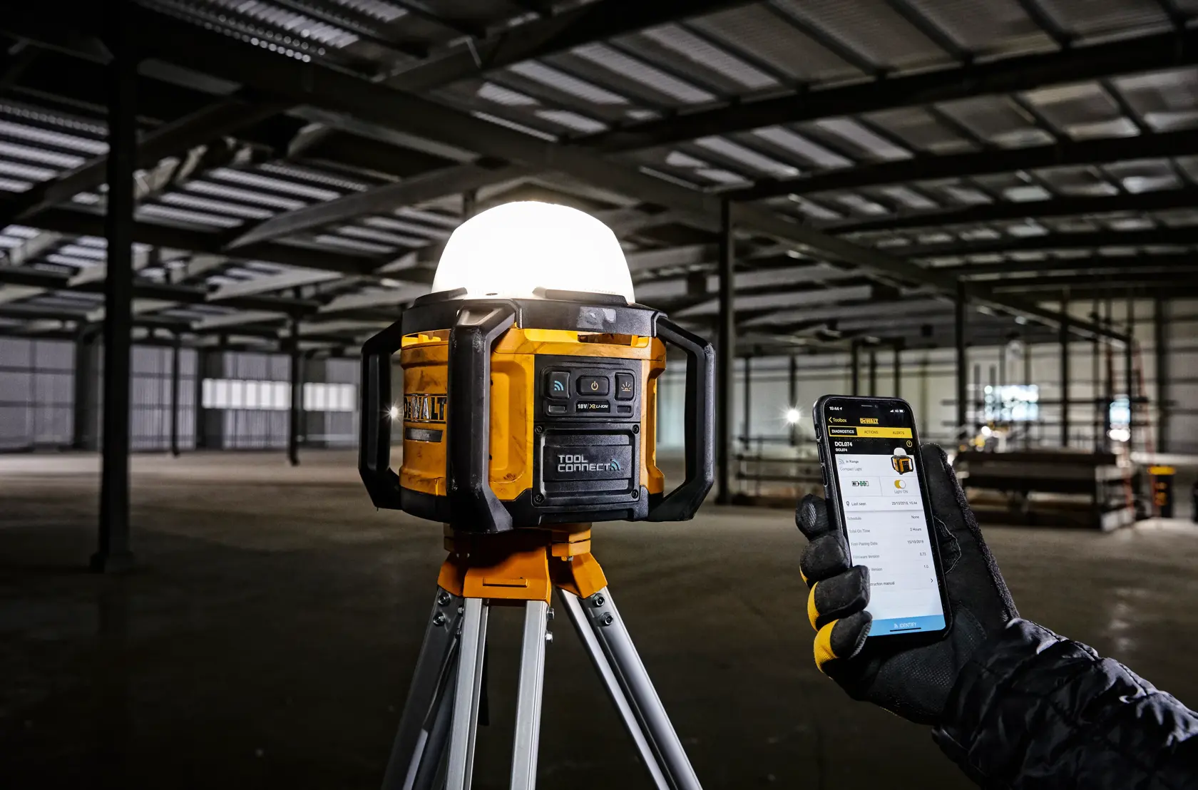 Pracovní LED svítilna 18 V XR Tool Connect