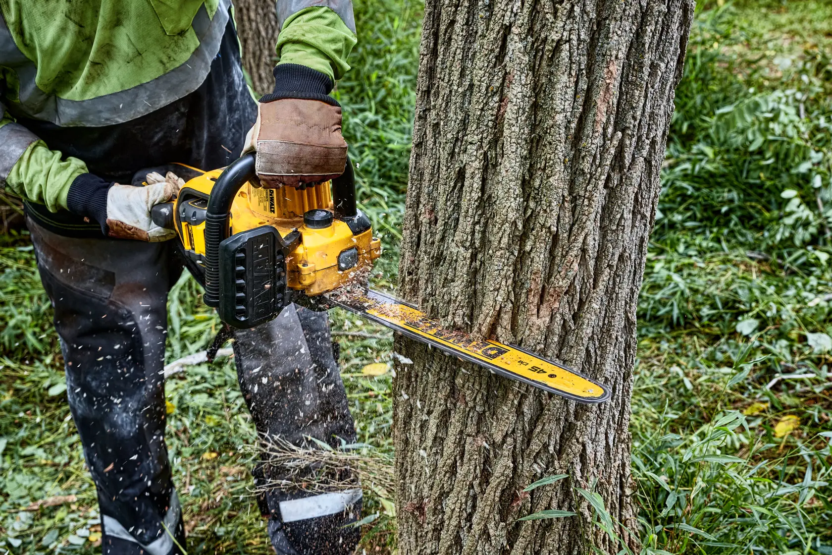 54V XR® FLEXVOLT® 45cm řetězová pila - 1x 9Ah