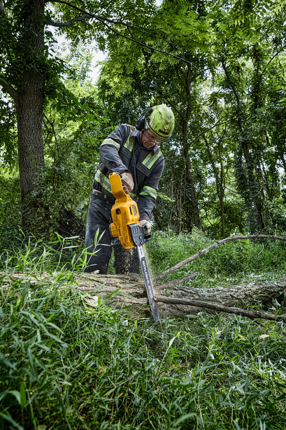 Řetězová pila 50 cm, 54 V XR FLEXVOLT - 1 x 9 Ah
