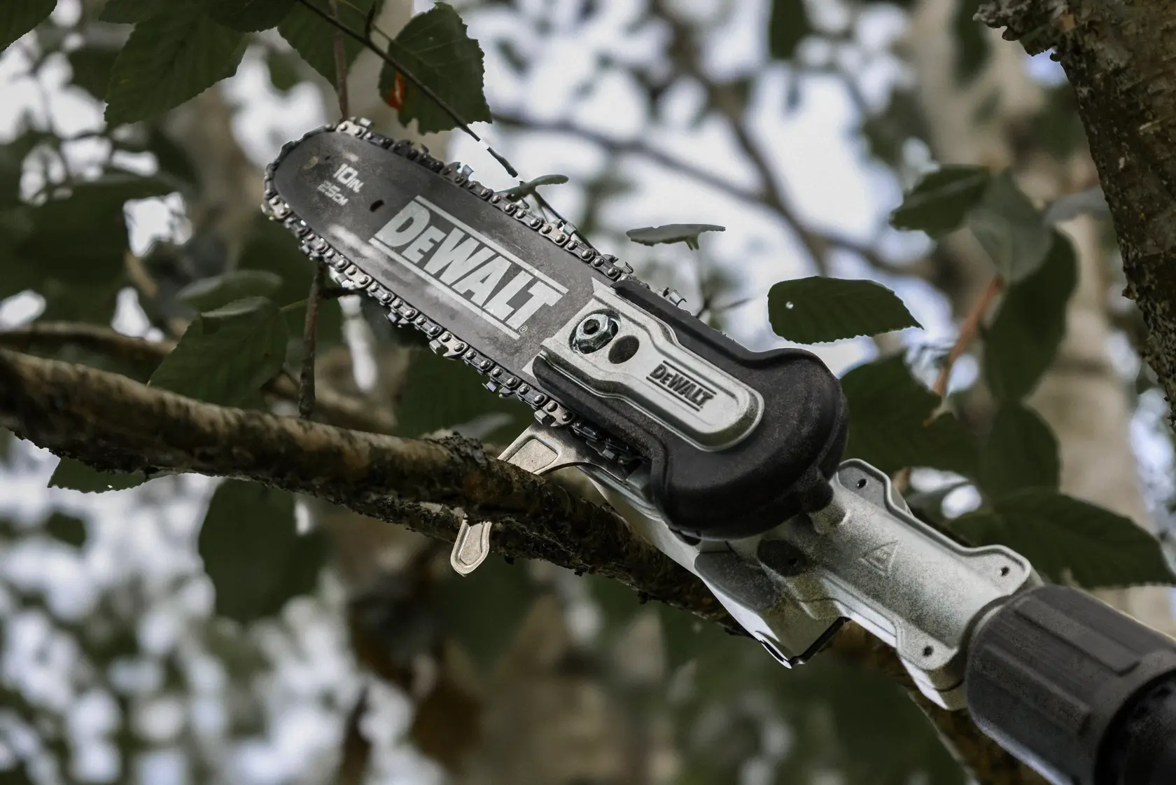 Split boom strunová sekačka s dělenou násadou 1x 54V FLEXVOLT 9Ah