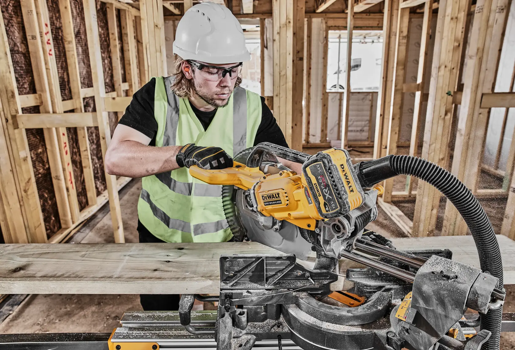 54V XR® 305mm pokosová pila FLEXVOLT® (pouze nářadí)