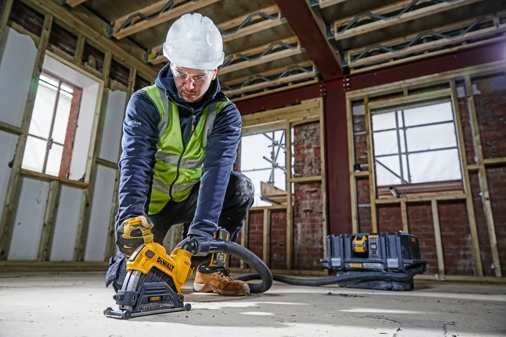 Ochranný kryt na řezání betonu pro úhlovou brusku 125 mm