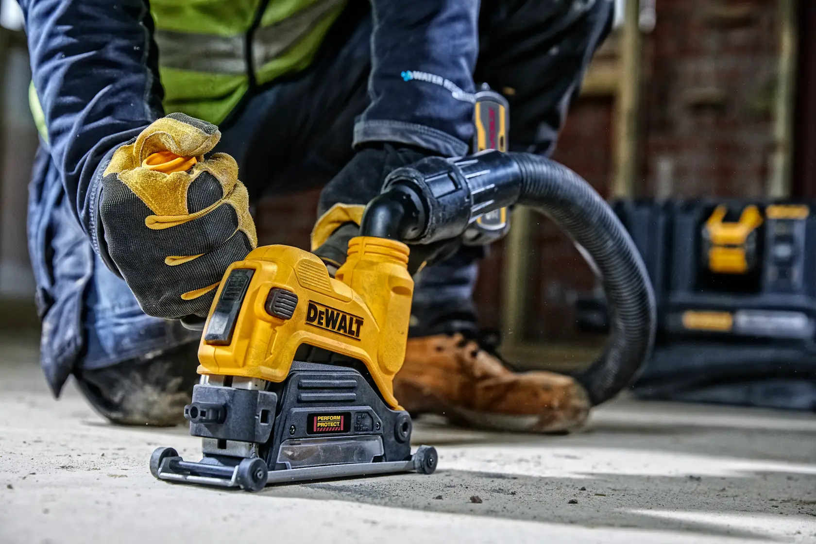 Ochranný kryt na řezání betonu pro úhlovou brusku 125 mm