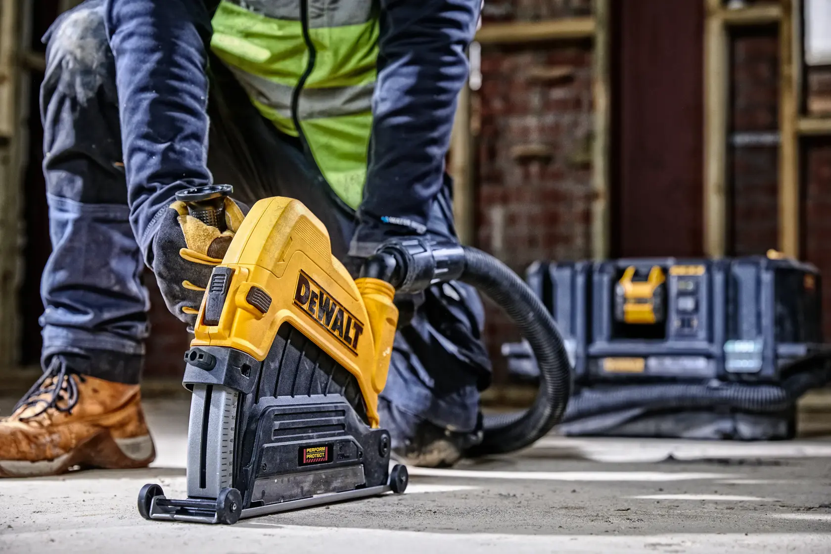 Ochranný kryt na řezání betonu pro úhlovou brusku 230 mm