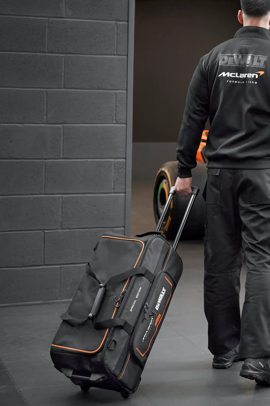 McLaren 28palcová taška